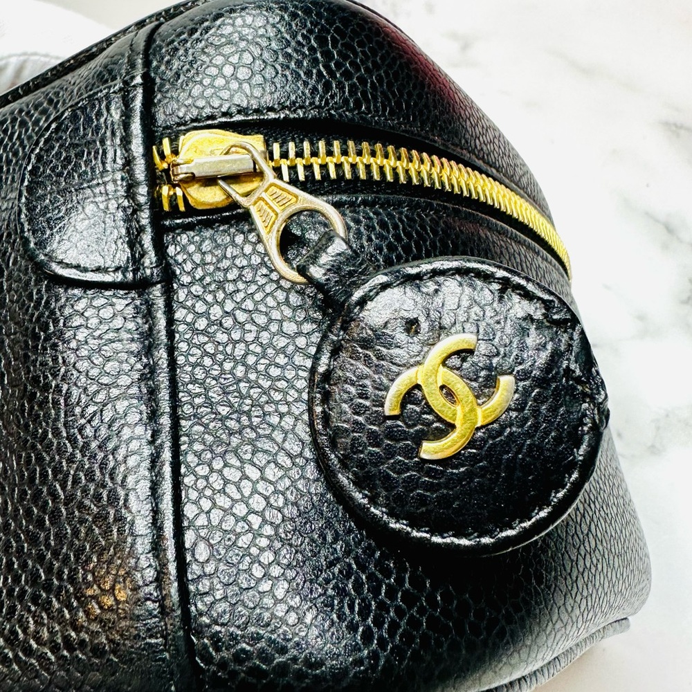 EUC Vintage CHANEL Black Caviar Leather CC Vanity Case Bag - Picture 12 of 16